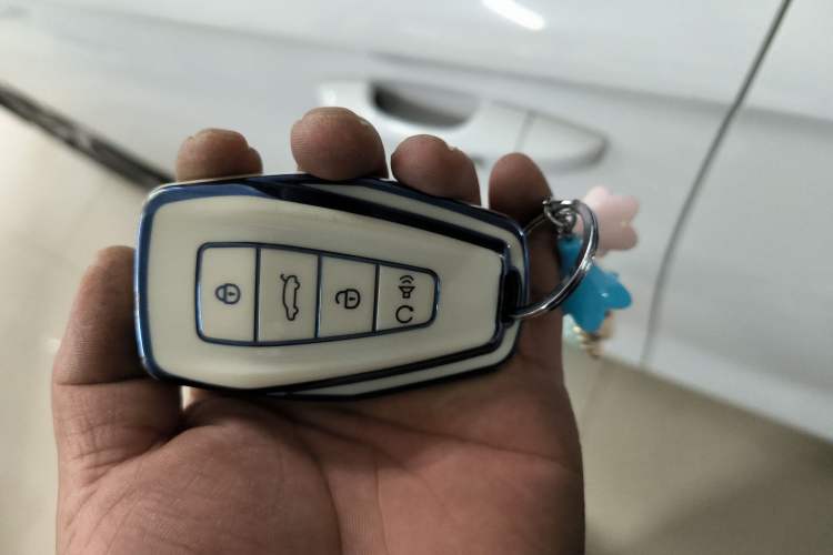 Used Geely Auto Emgrand 2022 4th Generation 1.5L CVT Flagship Model
