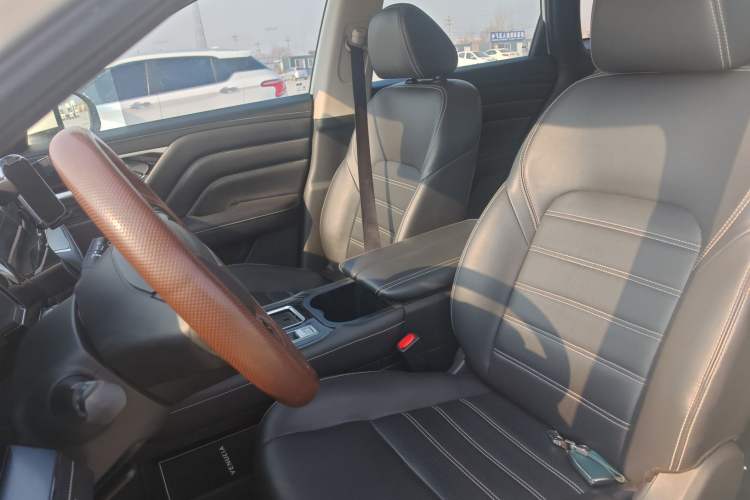 Used Venucia Star 2020 260T Automatic 48V Mild Hybrid Turbocharged Star Edition
