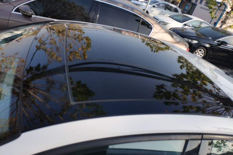 Used Volkswagen Lamando 2017 230TSI DSG Fashion Edition
