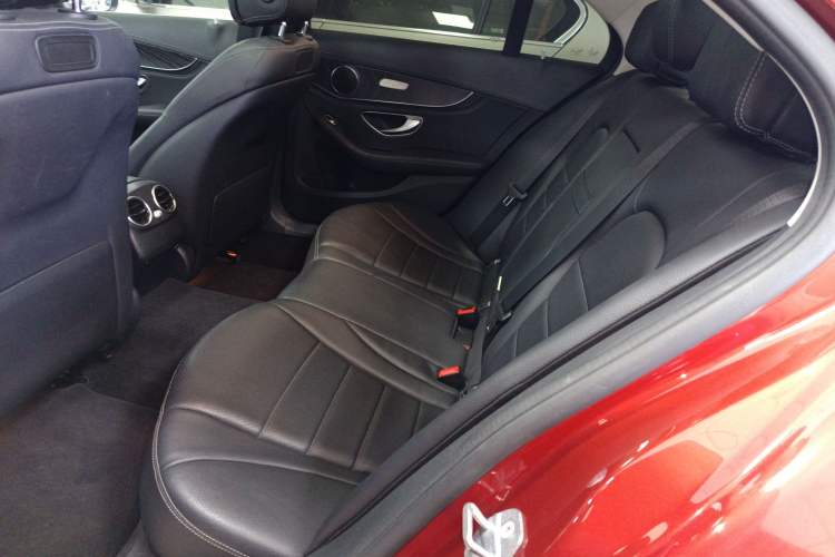 Used Mercedes-Benz C-Class 2017 Facelift C 200 L Sport Edition