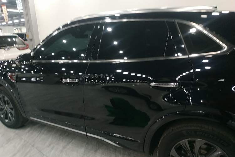 Used Hongqi HS5 2023 2.0T Qixiang Pro Edition
