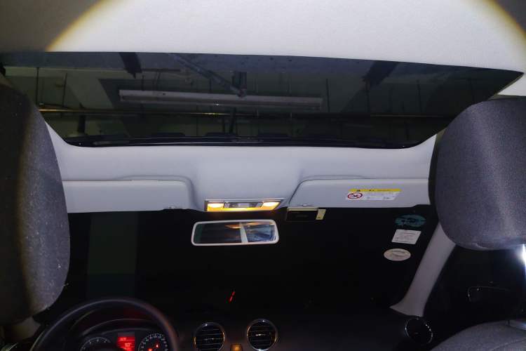 Used Volkswagen Jetta 2015 Zhihui Edition 1.4L Manual Comfort Model