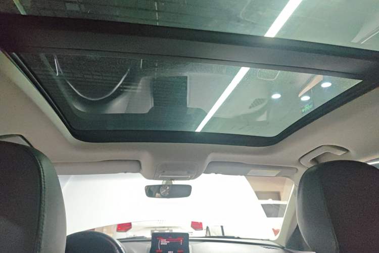 Used Audi Q3 2016 35 TFSI quattro all-wheel-drive style model
