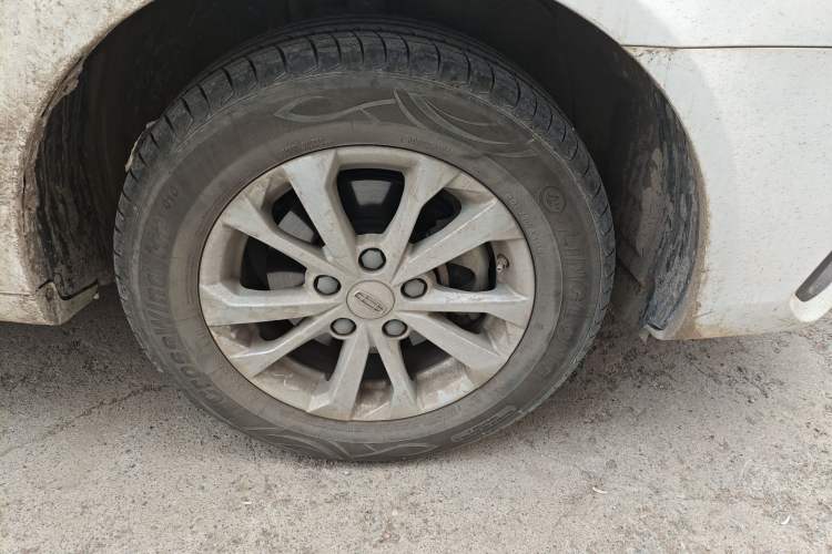 Used Geely Auto Emgrand 2021 UP 1.5L Manual Comfort Model
