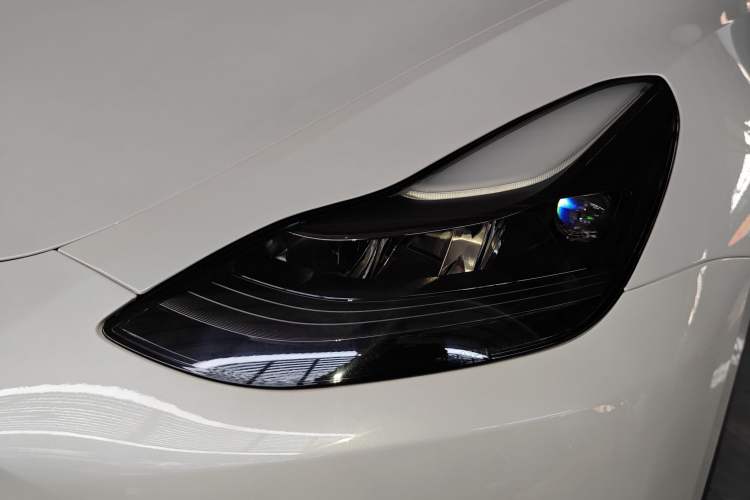 Used Tesla Model Y 2022 Rear-Wheel-Drive Version
