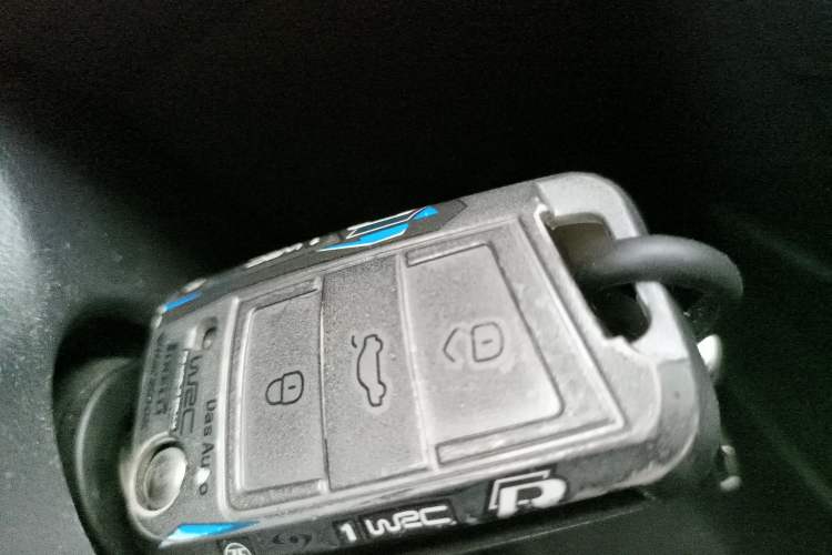 Used Volkswagen Golf 2016 1.4TSI Automatic R-Line