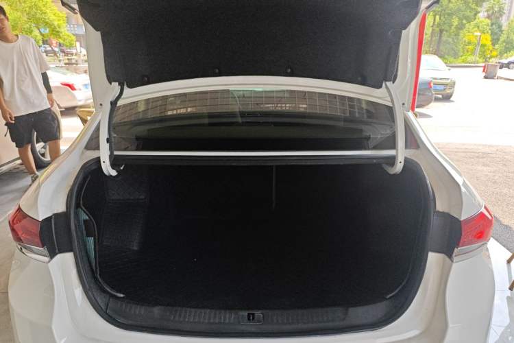 Used Buick GT 2019 15T Dual-Clutch Connected Elite Model China VI
