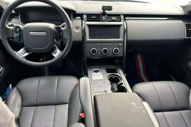 Used Land Rover Discovery 2020 3.0 SC V6 SE