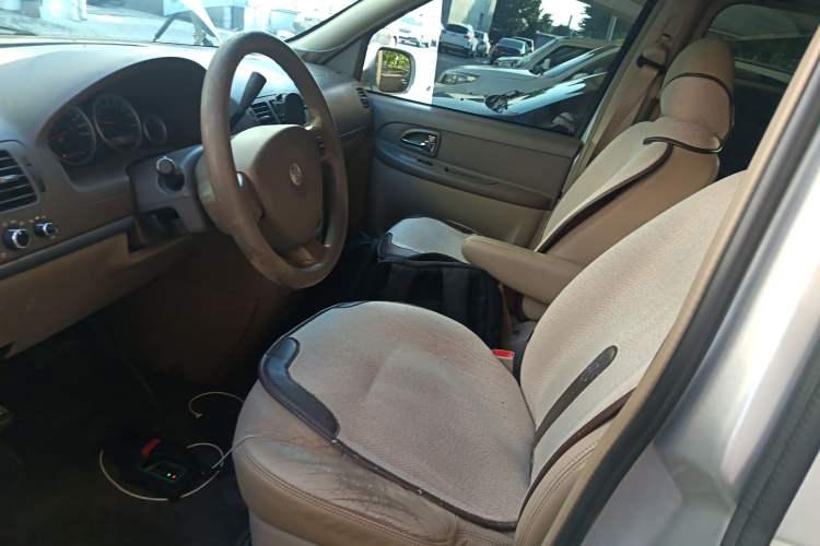 Used Buick GL8 2014 2.4L Classic Edition
