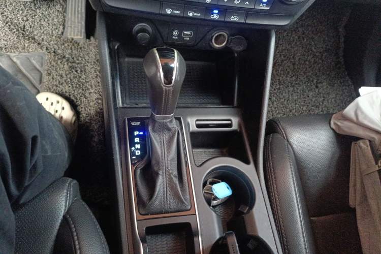 Used Hyundai Tucson 2015 1.6T Dual-Clutch Two-Wheel-Drive Smart Model
