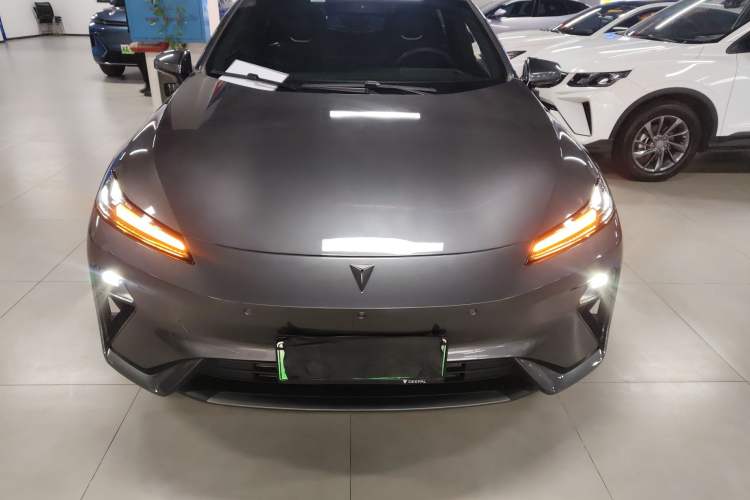 Used  L07 2024 230Max Qiankun Intelligent Driving ADS SE Range-Extended Version