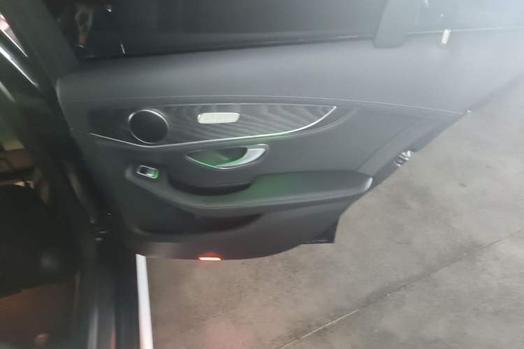 Used Mercedes-Benz C-Class 2017 Restyled C 180 L Fashion Edition Sport Version