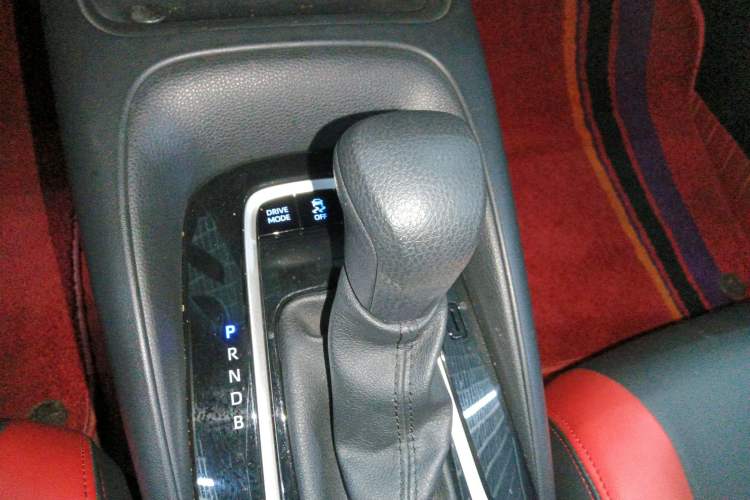 Used Toyota Corolla 2021 Dual-Engine 1.8L E-CVT Pioneer Edition
