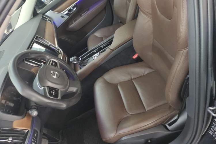 Used Volvo S90 2019 T5 Zhiyuan Edition
