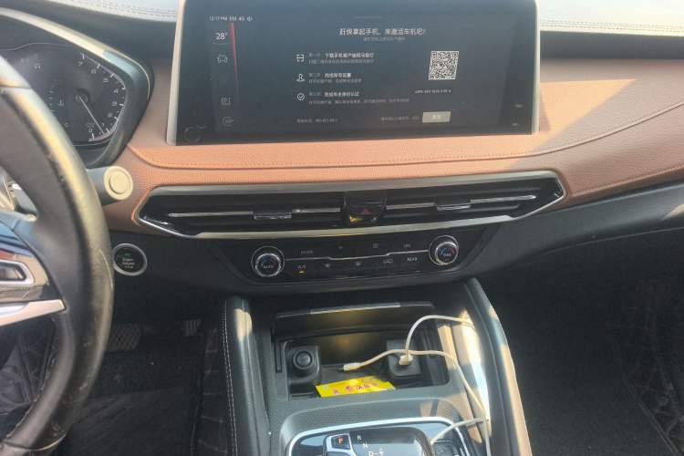 Used SAIC MAXUS D90 Pro 2020 2.0T Gasoline 4x4 Flagship Edition 6 Seats