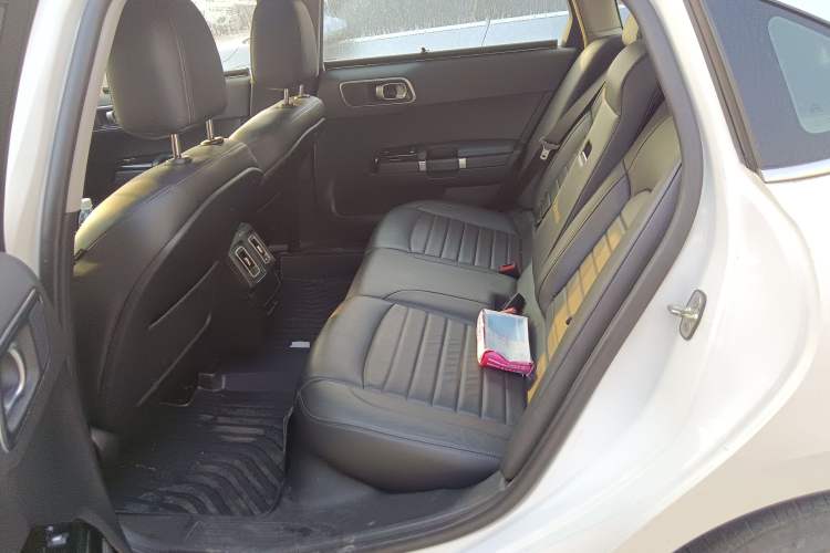 Used Citroen C6 2017 380THP Luxury Version