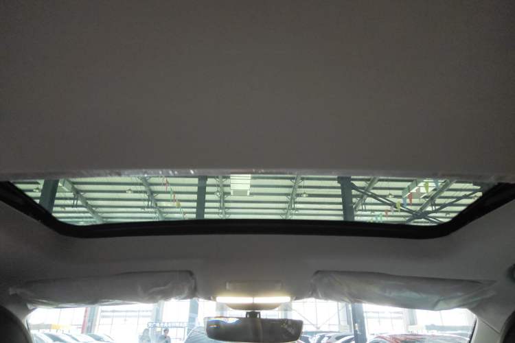 Used Roewe i5 2023 1.5L CVT Luxury Edition