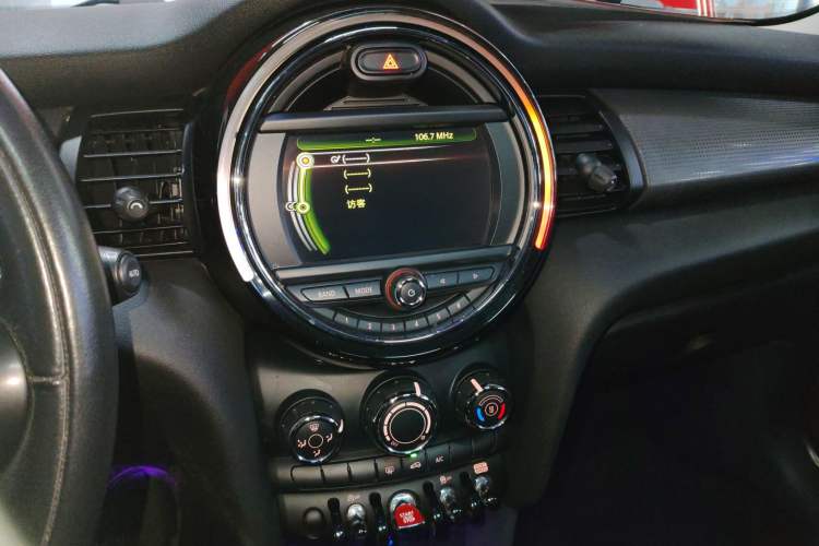 Used  MINI 2016 1.5T COOPER
