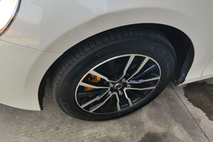 Used Volvo V40 2018 T3 Zhiyi Edition