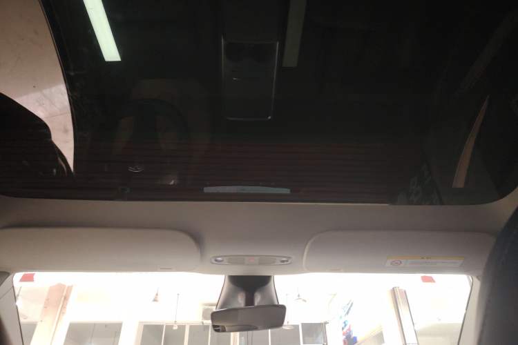 Used Tesla Model Y 2021 Long-Range All-Wheel-Drive Version 3D7