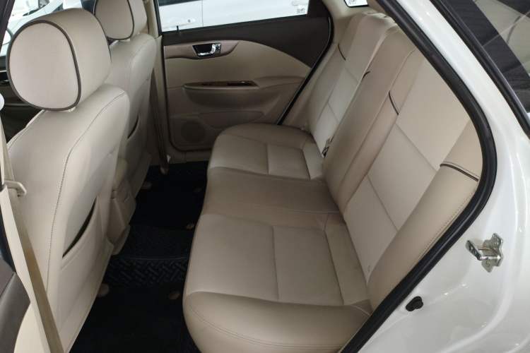 Used Buick Excelle 2015 1.5L Automatic Classic Model