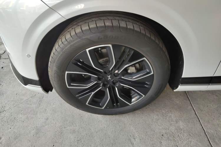 Used XPeng G9 2025 625 Long-Range Max
