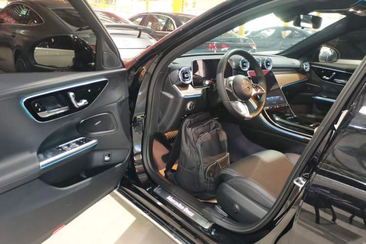 Used Mercedes-Benz C-Class 2022 C 260 L
