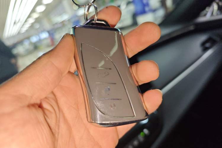 Used Lexus ES 2023 200 Excellence Edition