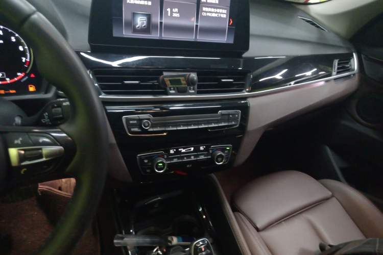 Used BMW X1 2020 sDrive20Li Premium Edition
