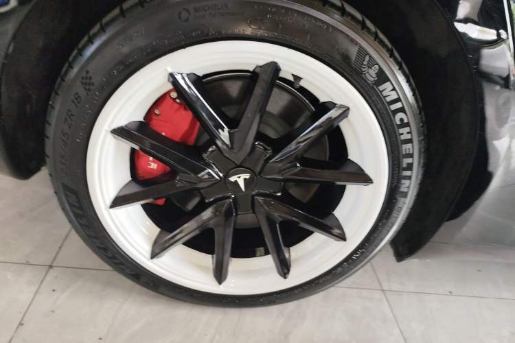 Used Tesla Model 3 2022 Rear-Wheel-Drive Version
