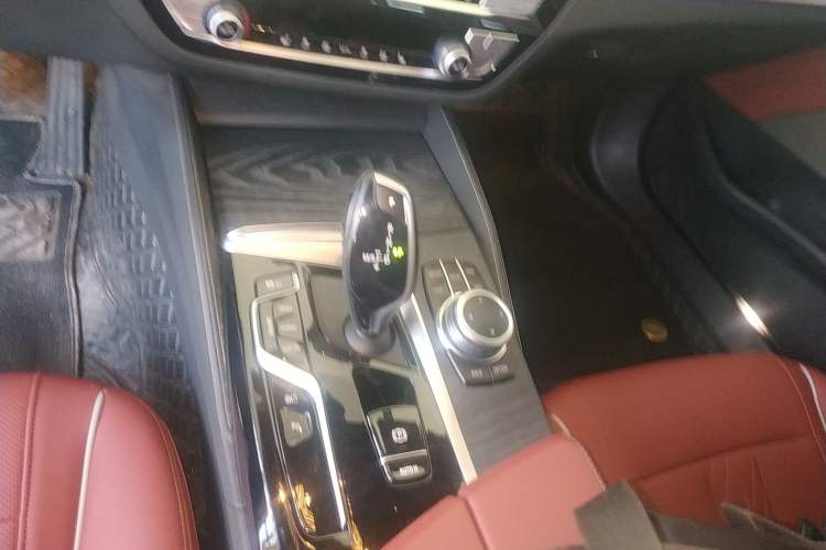 Used BMW 5 Series New Energy 2022 Restyled 535Le M Sport Package
