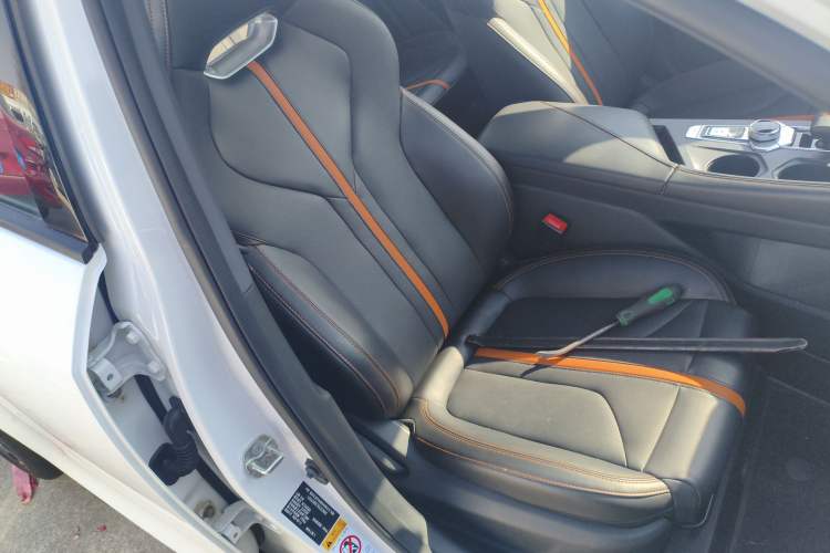 Used Changan UNI-V 2024 1.5T Luxury Edition
