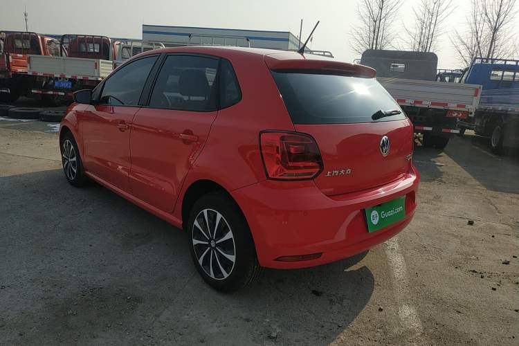 Used Volkswagen Polo 2016 1.6L Automatic Comfort Model