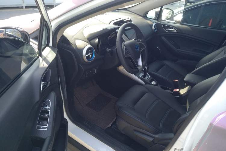 Used BYD Yuan New Energy 2018 EV360 Smart Connect Cool Edition