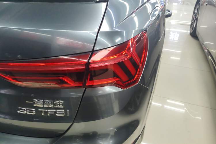 Used Audi Q3 2020 35 TFSI Fashionable and Elegant Model
