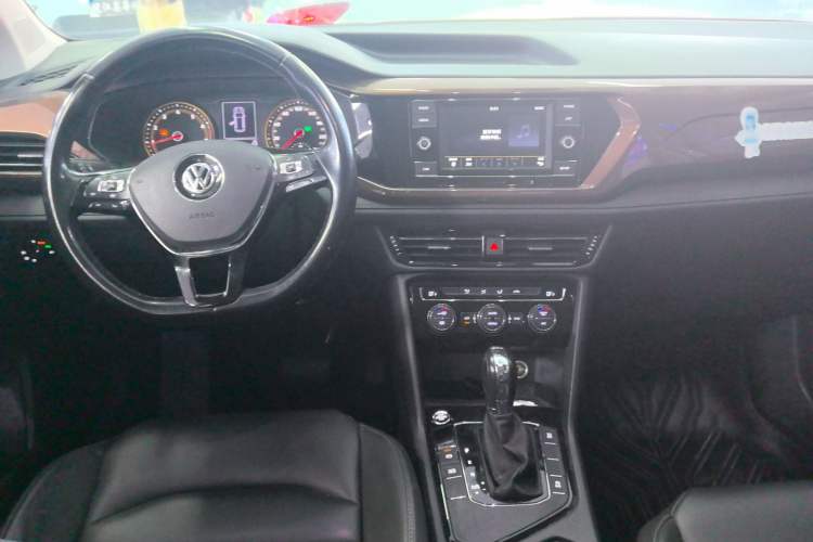 Used Volkswagen Tharu 2020 280TSI Two-Wheel Drive Comfort Edition China VI Standard
