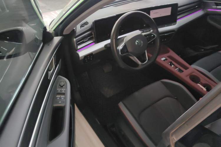 Used Volkswagen Lamando 2023 Lavida L 280TSI DSG Cool & Spicy Edition
