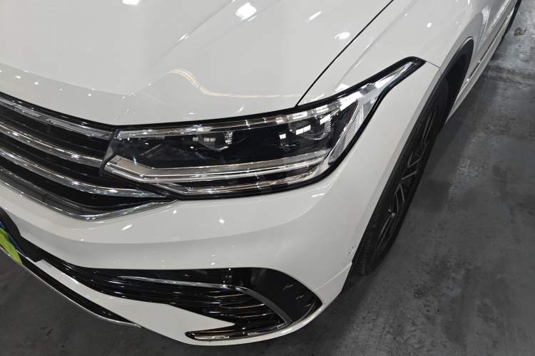 Used Volkswagen Tiguan L 2024 330TSI Automatic Two-Wheel Drive R-Line Enhanced Edition