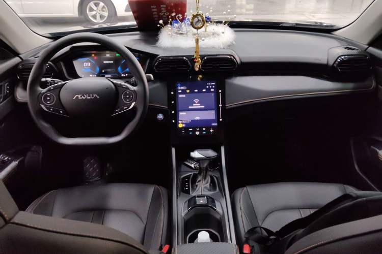 Used Dongfeng Aeolus Yixuan 2025 1.5L Automatic Luxury Version