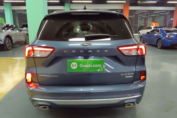 Used Ford Escape 2020 EcoBoost 245 Four-Wheel Drive Luxury Edition
