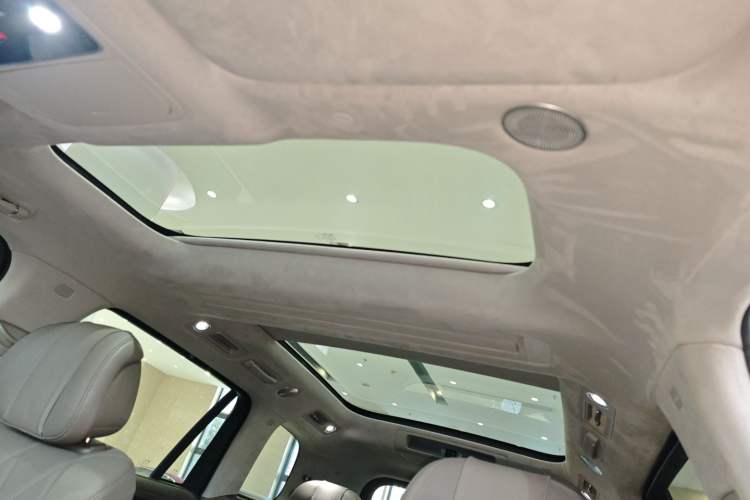 Used Hima AITO M9 2025 Extended-Range Ultra Version 52 kWh 5-Seater Edition
