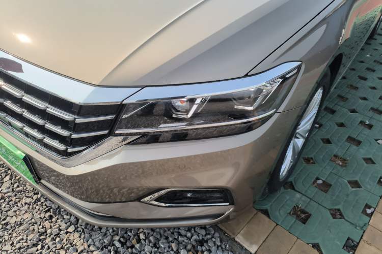 Used Volkswagen Passat 2019 330TSI Elite Edition China VI
