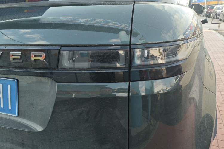 Used Land Rover Range Rover Evoque 2021 Range Rover Velar L 249PS R-Dynamic First Edition