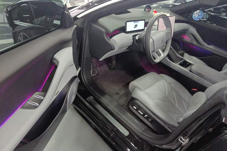 Used Nio ET5T 2025 75 kWh Touring