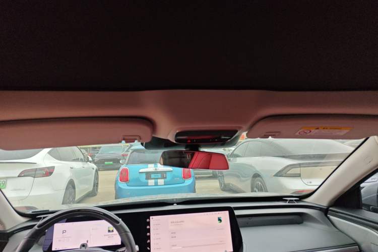 Used XPeng P7 2023 P7i 702 Pro