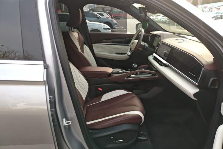 Used Geely Auto Monjaro L 2021 2.0TD DCT EVO Two-Wheel-Drive Flagship Version
