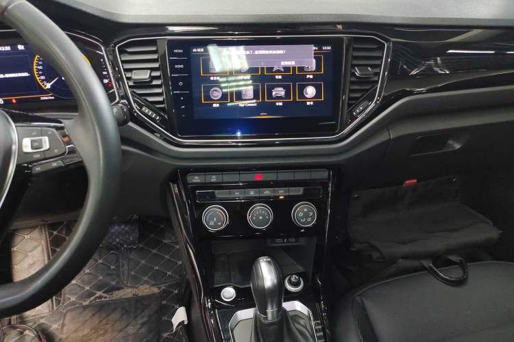 Used Volkswagen T-ROC 2021 Revised Version 280TSI DSG Two-Wheel Drive Comfort & Smart Connectivity Edition
