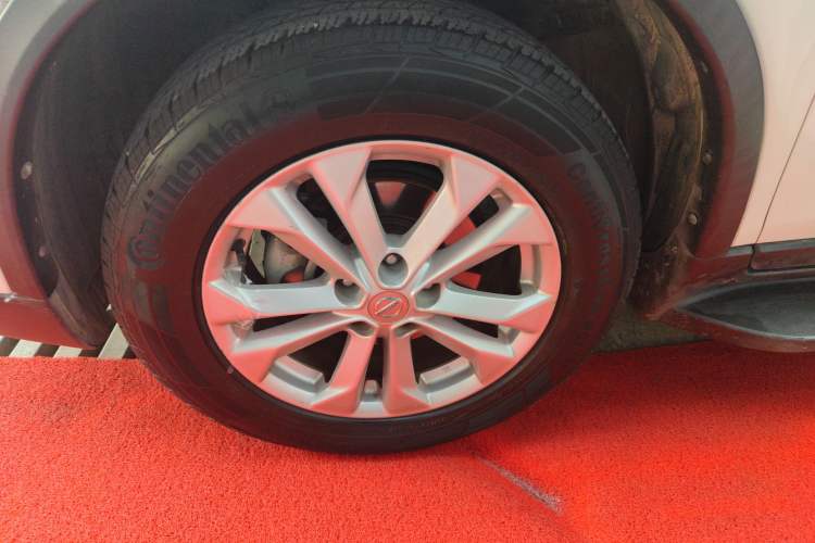 Used Nissan X-Trail 2015 2.0L CVT Comfort MAX Edition 2WD
