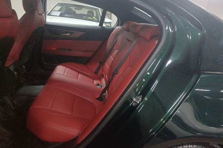 Used Jaguar XEL 2022 2.0T 250 PS R-DYNAMIC S Advanced Sport Edition
