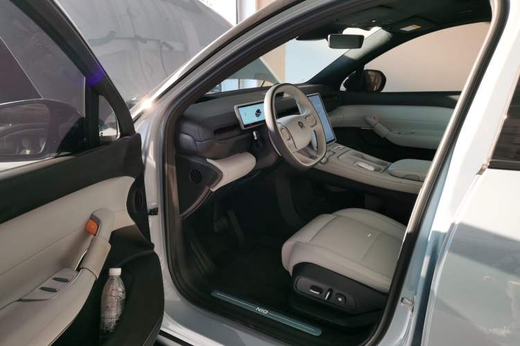 Used Nio ES6 2024 75 kWh
